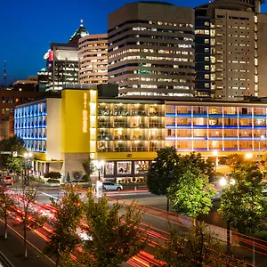 **** Hotel Staypineapple, Rose, Downtown United States
