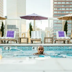 **** Hotel Warwick United States